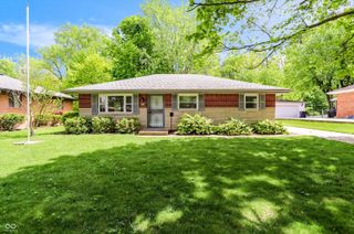 621 S 4th Avenue, Beech Grove, IN 46107