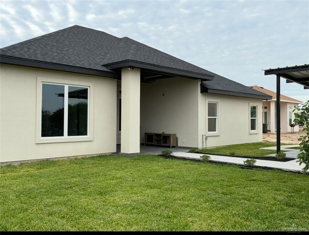 1002 Pinon Lane, Rio Grande City, TX 78582