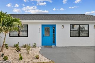 717 95th AVE N #1, Naples, FL 34108