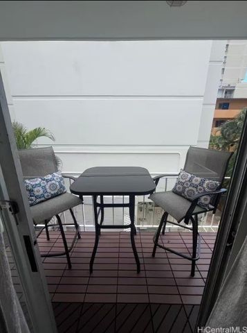 2551 Cartwright Road 304, Honolulu, HI 96815