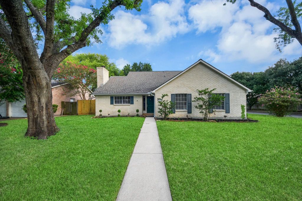 22502 Deville Drive, Katy, TX 77450