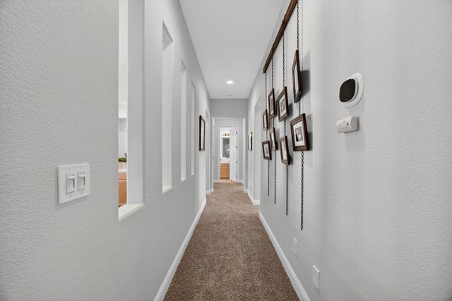 5204 Crown Bench Cir, Elk Grove, CA 95757