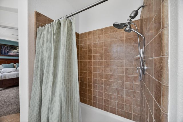 5204 Crown Bench Cir, Elk Grove, CA 95757