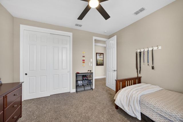 5204 Crown Bench Cir, Elk Grove, CA 95757