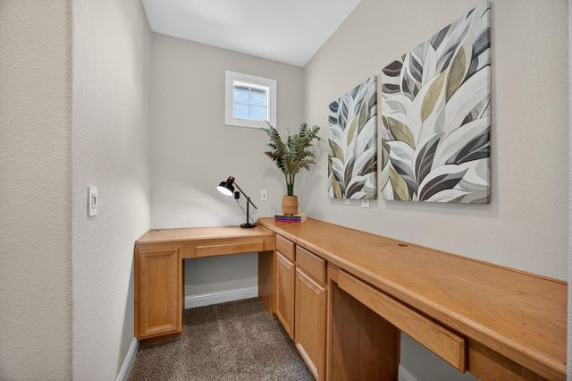 5204 Crown Bench Cir, Elk Grove, CA 95757