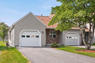 2 Chapman Pl. 2, Leominster, MA 01453