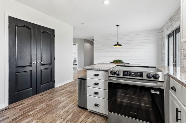 252 Brookside Drive, London, KY 40744