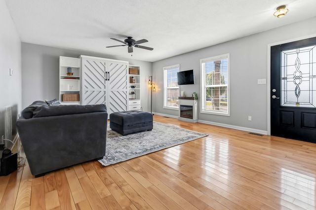 252 Brookside Drive, London, KY 40744