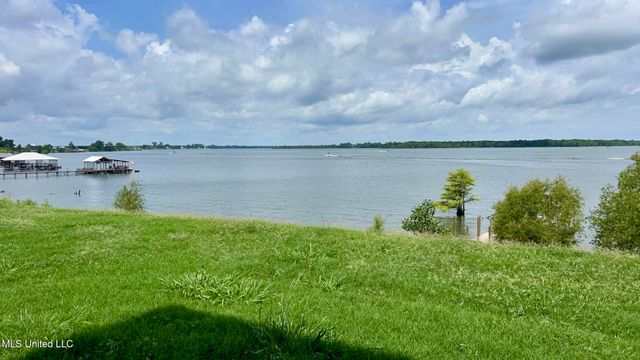 1216 Eagle Lake Shore Road Road, Vicksburg, MS 39183