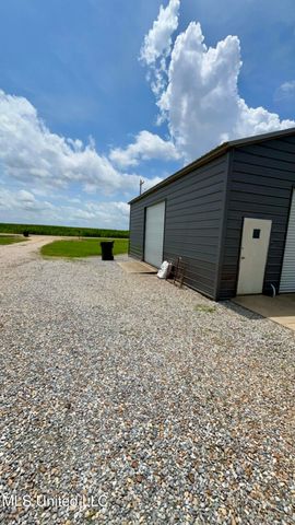 1216 Eagle Lake Shore Road Road, Vicksburg, MS 39183