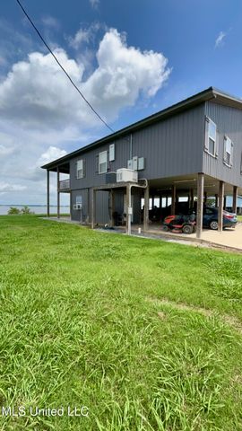 1216 Eagle Lake Shore Road Road, Vicksburg, MS 39183