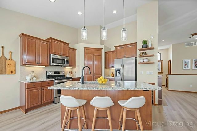 2767 N Woodridge Ct, Wichita, KS 67226