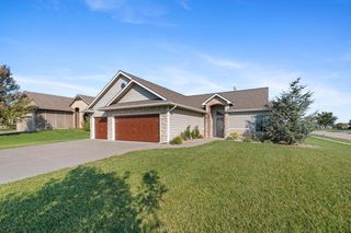 2767 N Woodridge Ct, Wichita, KS 67226