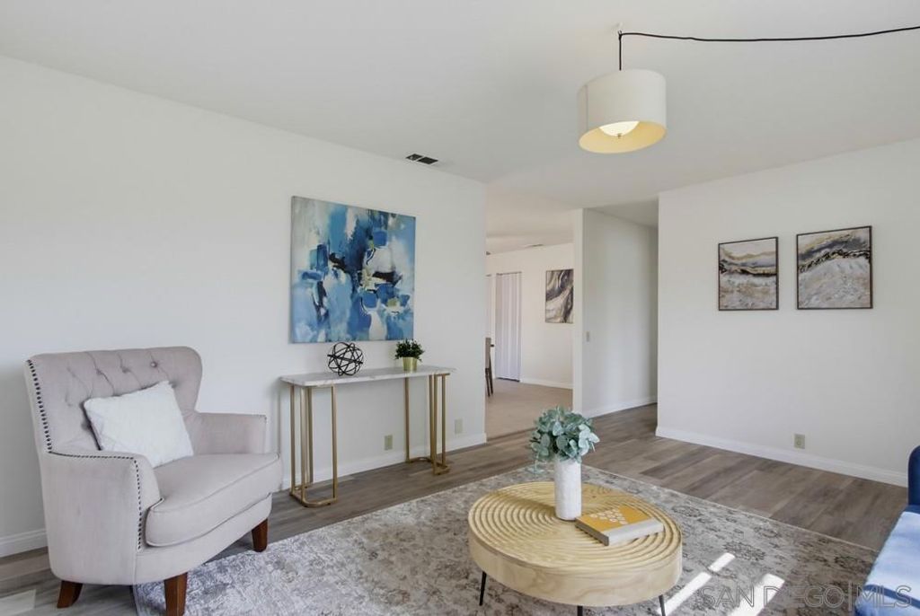 10597 CAMINITO GLENELLEN, San Diego, CA 92126 — photo 5