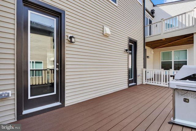 4991 LONGMIRE WAY, Chantilly, VA 20151