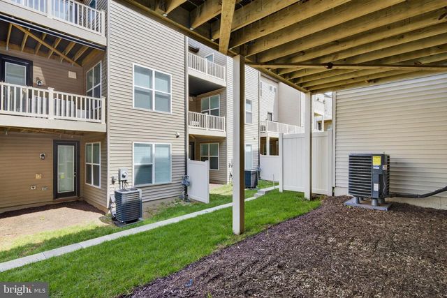 4991 LONGMIRE WAY, Chantilly, VA 20151