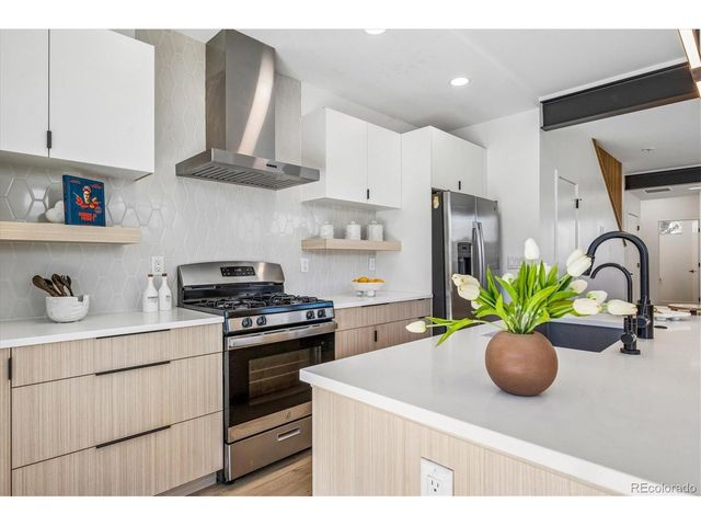 3666 S Galapago St, Englewood, CO 80110