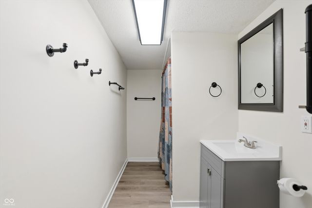 1435 W 28th Street, Indianapolis, IN 46208