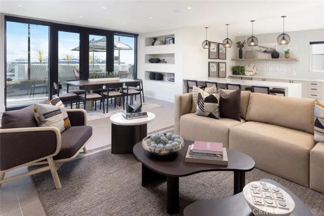 511 S Harbor 401, San Pedro, CA 90731
