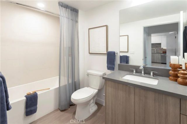 511 S Harbor 401, San Pedro, CA 90731
