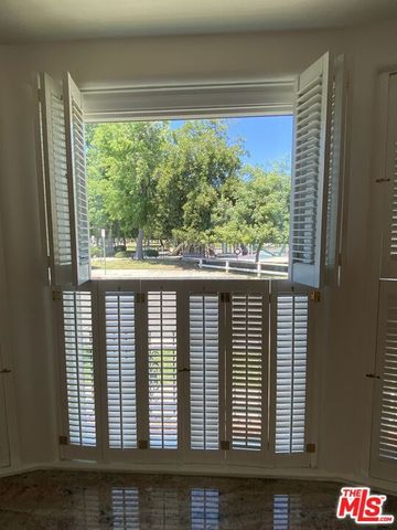 4322 Elmer Avenue, Studio City, CA 91602