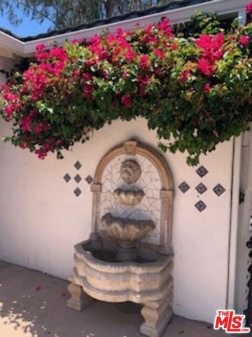 4322 Elmer Avenue, Studio City, CA 91602