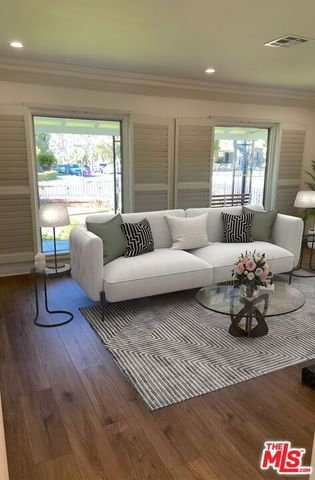 4322 Elmer Avenue, Studio City, CA 91602