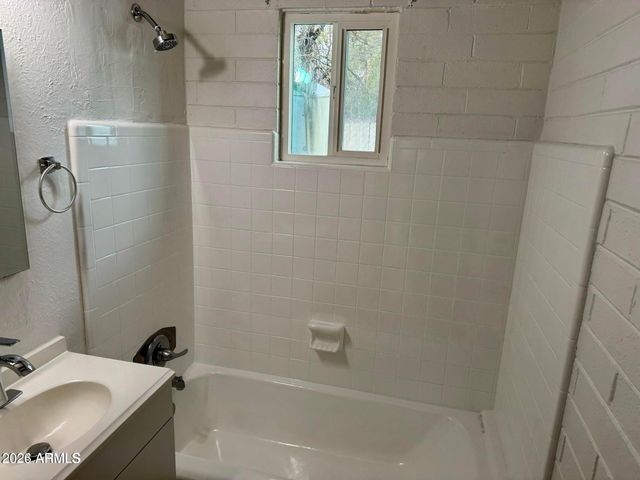 514 W 13th Street, Tempe, AZ 85281