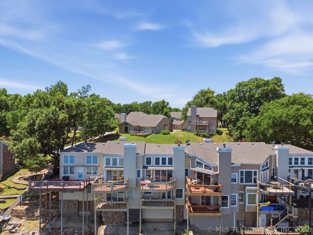 603 Villa Vista Drive, Pryor, OK 74361
