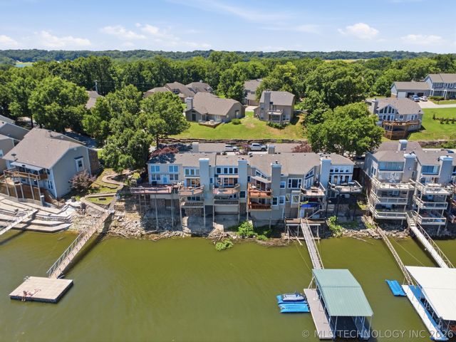 603 Villa Vista Drive, Pryor, OK 74361