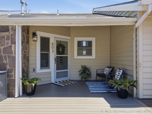 603 Villa Vista Drive, Pryor, OK 74361
