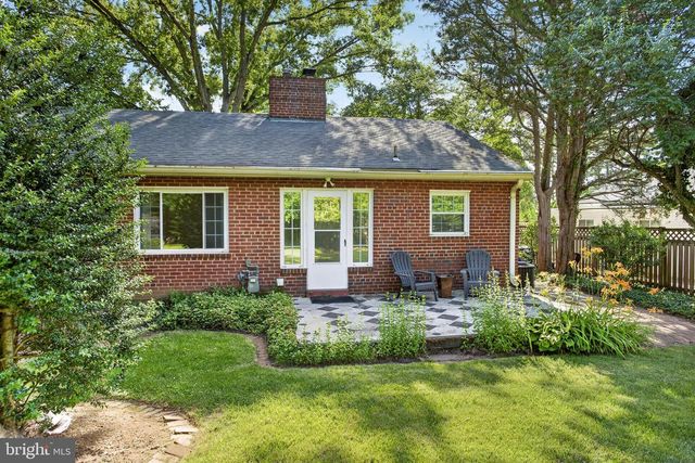7803 MARBURY RD, Bethesda, MD 20817