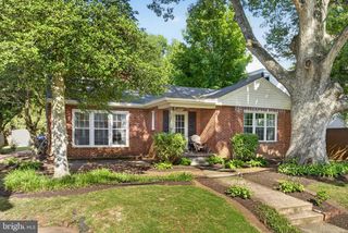 7803 MARBURY RD, Bethesda, MD 20817