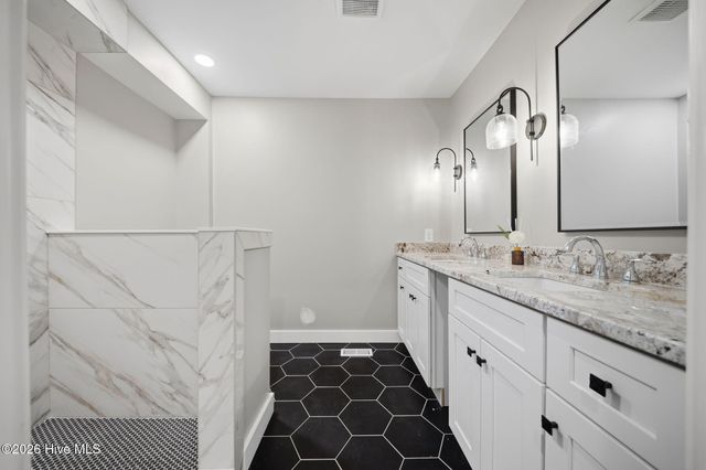 2117 Plaza Drive, Wilmington, NC 28405