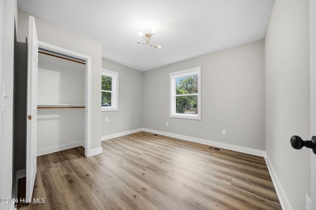 2117 Plaza Drive, Wilmington, NC 28405