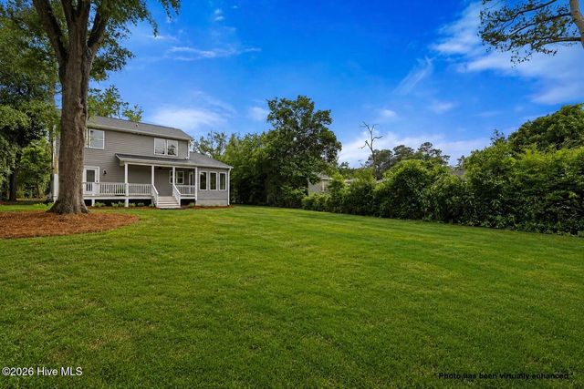 2117 Plaza Drive, Wilmington, NC 28405
