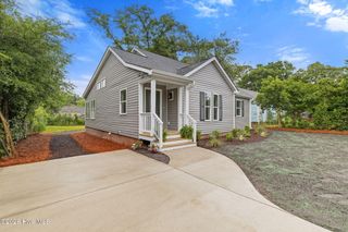 2117 Plaza Drive, Wilmington, NC 28405