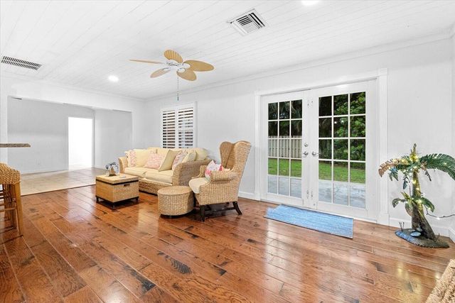 101 TIMBER Lane, Jupiter, FL 33458