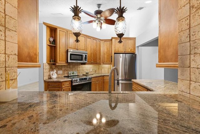 101 TIMBER Lane, Jupiter, FL 33458