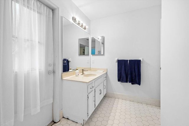 101 TIMBER Lane, Jupiter, FL 33458