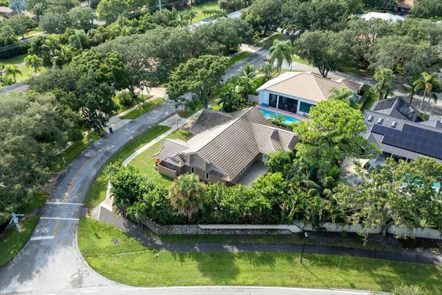 101 TIMBER Lane, Jupiter, FL 33458