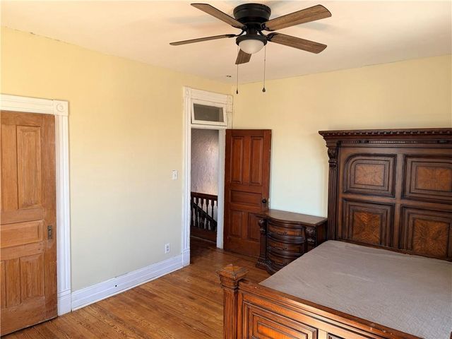 912 S 14th Street, St Joseph, MO 64503