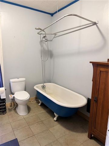 912 S 14th Street, St Joseph, MO 64503