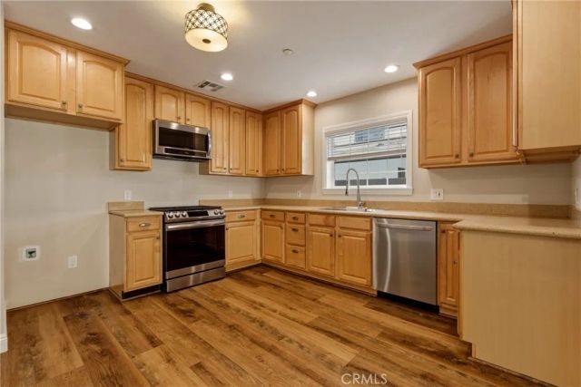 1451 N Catalina, Burbank, CA 91505