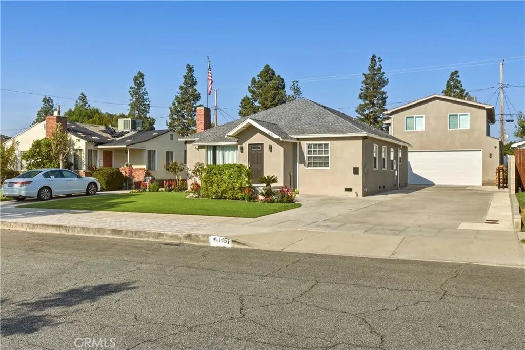 1451 N Catalina, Burbank, CA 91505