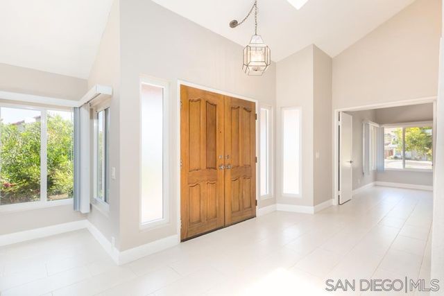 14403 Janal Way, San Diego, CA 92129