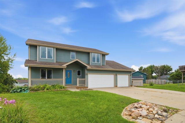 305 Marshall Court, Runnells, IA 50237