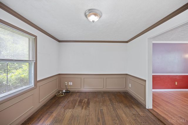 800 Cedarhill Drive, Springdale, OH 45240