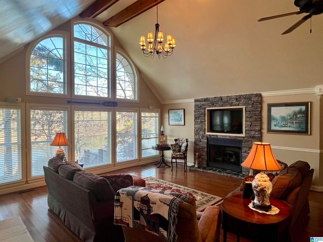 321 PLEASURE POINT ROAD, Wedowee, AL 36278