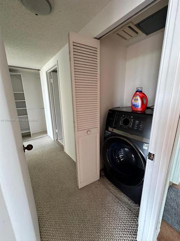 201 Crandon Blvd 304, Key Biscayne, FL 33149